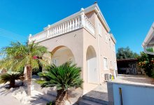 Villa  for sale in St. George Ref.SB15116