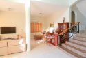 4 bedrooms villa walking distance to the beach