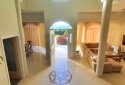 4 bedrooms villa walking distance to the beach