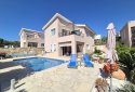three bedrooms resale villa for sale in tala village with title deeds, paphos