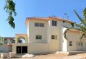 Three bedrooms villa for sale in Sea Caves, Paphos
