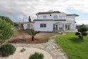 Villa for sale in Peyia